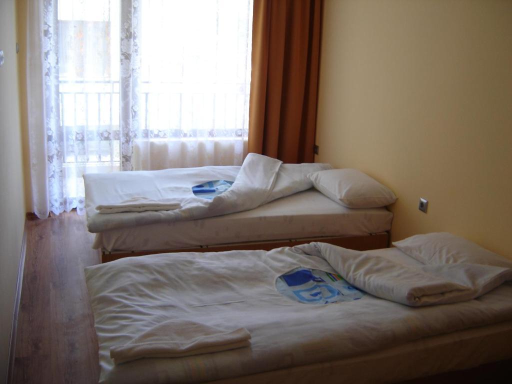 Central Park Family Hotel Καβάρνα Δωμάτιο φωτογραφία